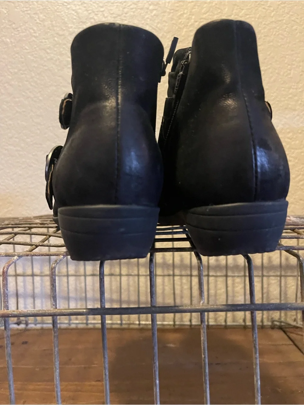 NWOB Dansko Faithe Ankle Booties Burnished Nubuck | 38 (7.5-8)